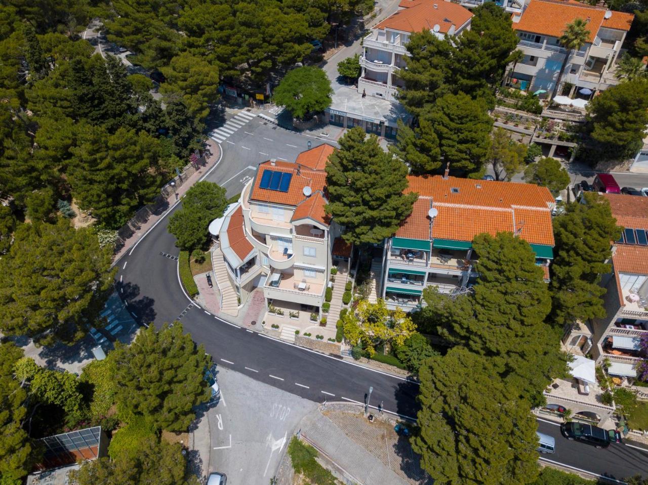Villa Dalmatino Brela Exterior photo